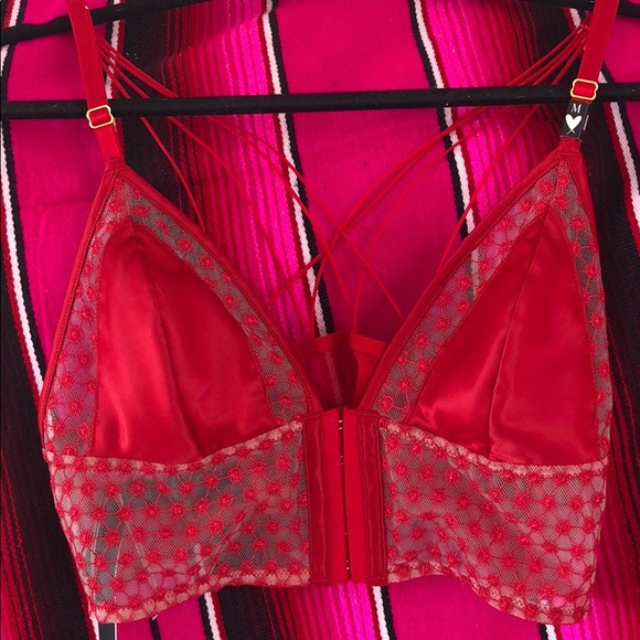 Victoria's Secret Other - Victoria’s Secret Starburst Long Line Triangle Bra